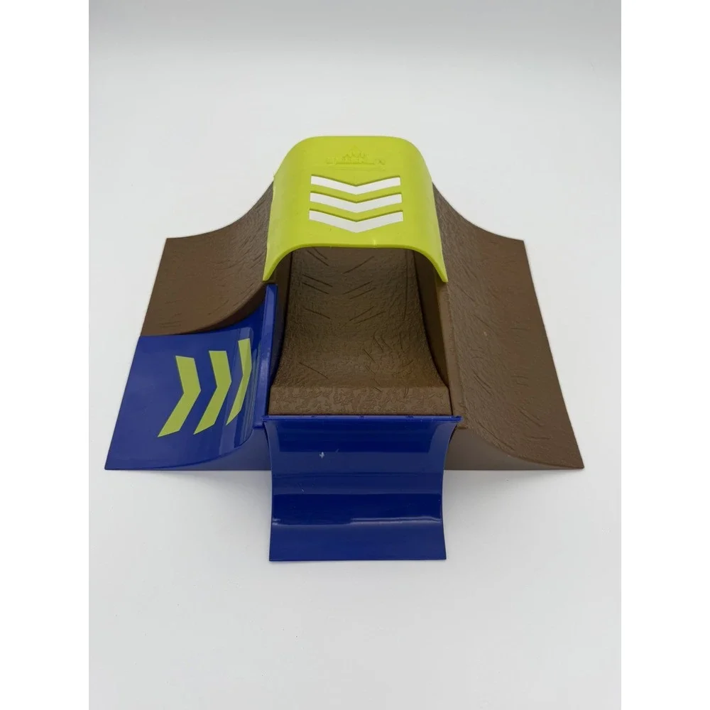 Monster Jam Official Champ Ramp Freestyle Playset (Missing Truck Launcher)
